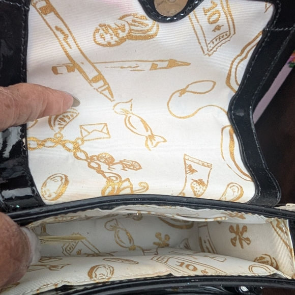 Kate Spade Black and White Striped Patent Shoulder Bag - Picture 7 of 11